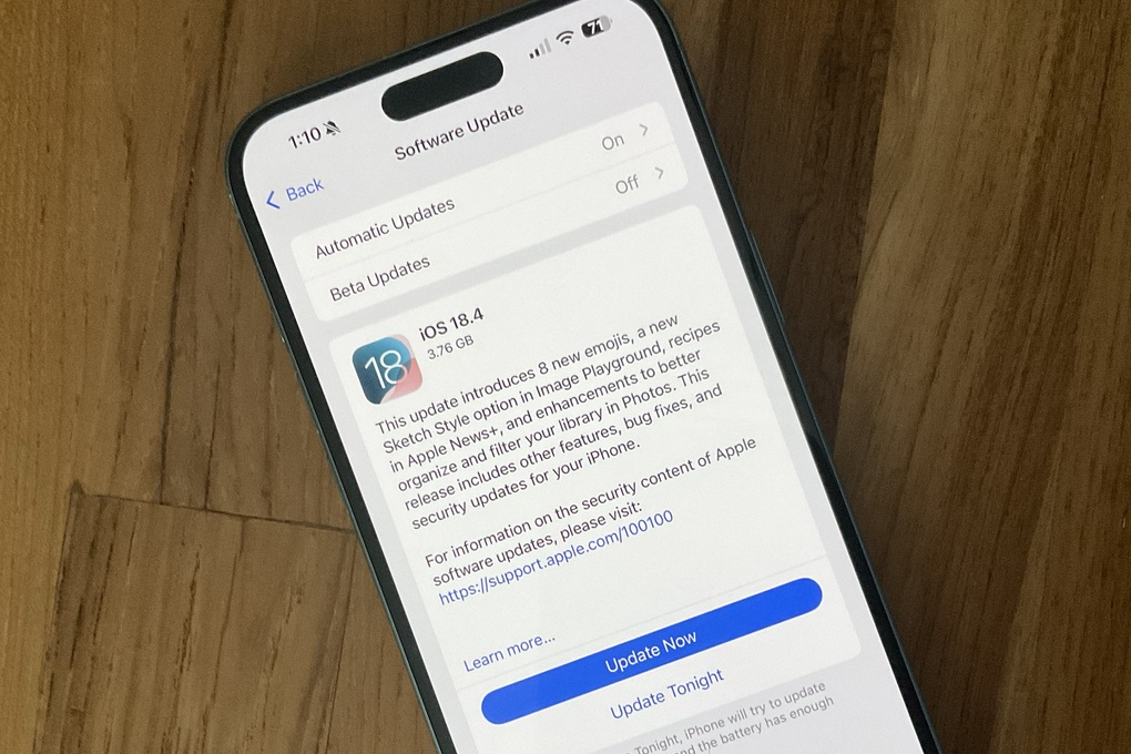 Apple phát hành iOS 18.4, Siri hỗ trợ tiếng Việt - 1