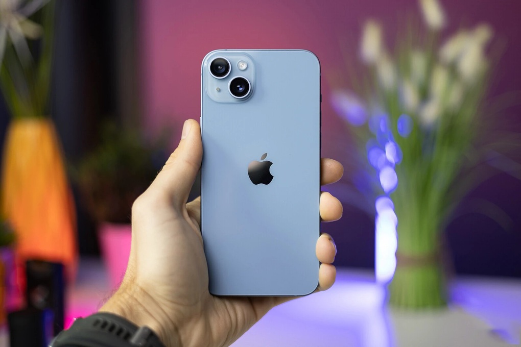 Giá iPhone 14 và iPhone 14 Plus giảm sâu tại Việt Nam - 1 Giá iPhone 14 và iPhone 14 Plus giảm sâu tại Việt Nam - 1