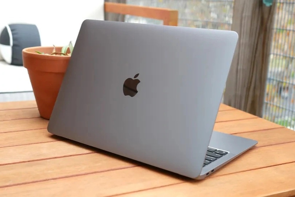 Chiếc MacBook giá rẻ nhất sắp hết hàng - 1 Chiếc MacBook giá rẻ nhất sắp hết hàng - 1