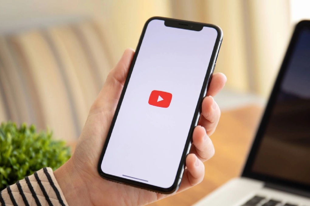 Nhiều iPhone cũ sẽ không thể dùng ứng dụng YouTube - 1 Nhiều iPhone cũ sẽ không thể dùng ứng dụng YouTube - 1